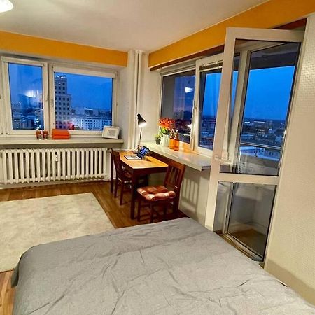 Ferienwohnung Orange Metro Fast Wifi 1Gbs Big Tv Hbo Appletv Warschau Exterior foto