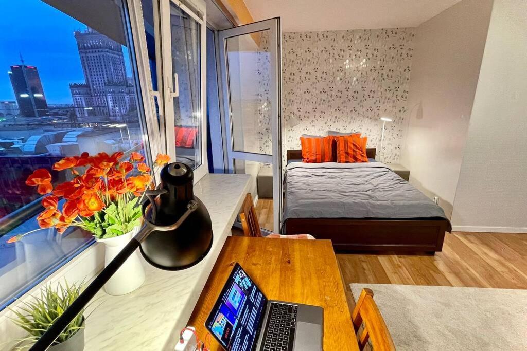 Ferienwohnung Orange Metro Fast Wifi 1Gbs Big Tv Hbo Appletv Warschau Exterior foto