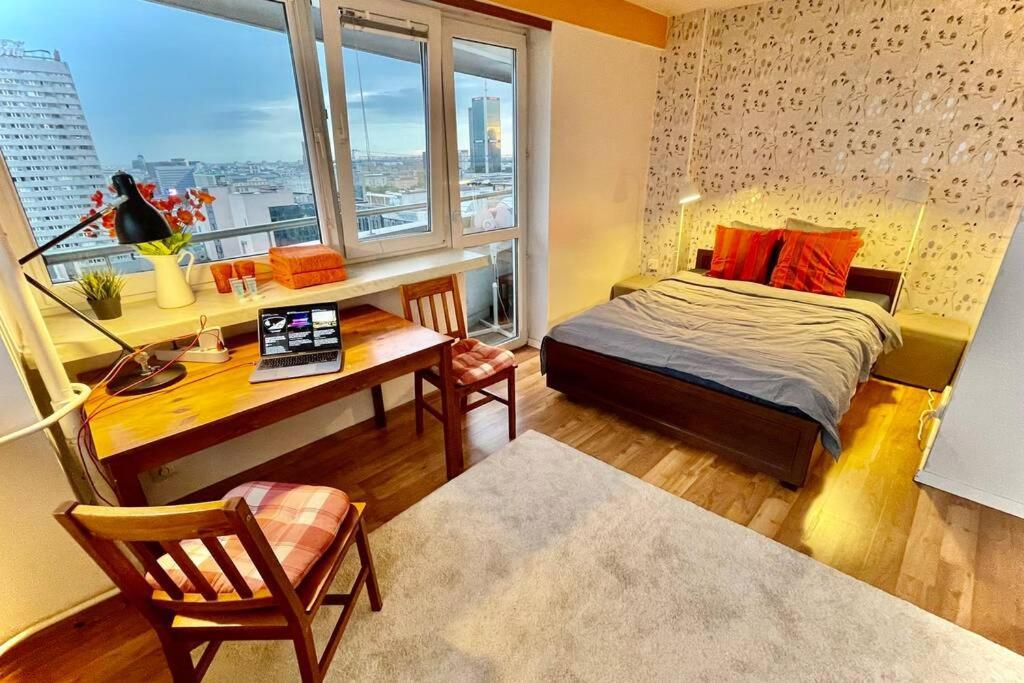 Ferienwohnung Orange Metro Fast Wifi 1Gbs Big Tv Hbo Appletv Warschau Exterior foto