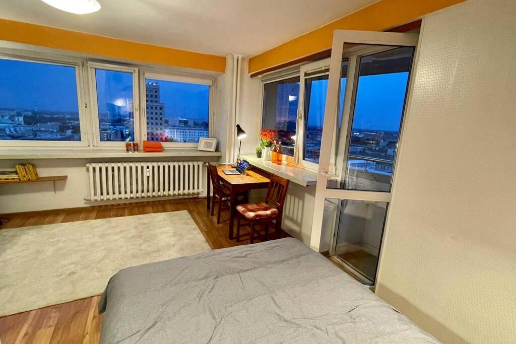 Ferienwohnung Orange Metro Fast Wifi 1Gbs Big Tv Hbo Appletv Warschau Exterior foto