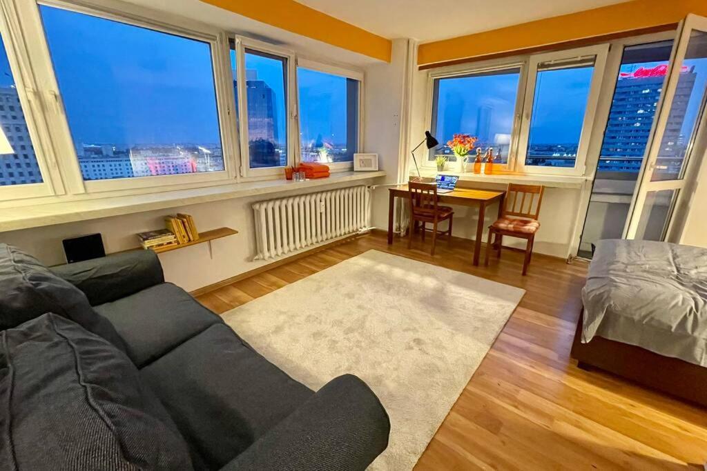 Ferienwohnung Orange Metro Fast Wifi 1Gbs Big Tv Hbo Appletv Warschau Exterior foto